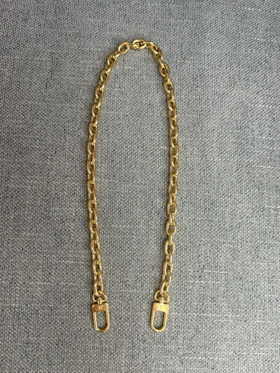 Louis Vuitton gold chain strap - Picture 1 of 3